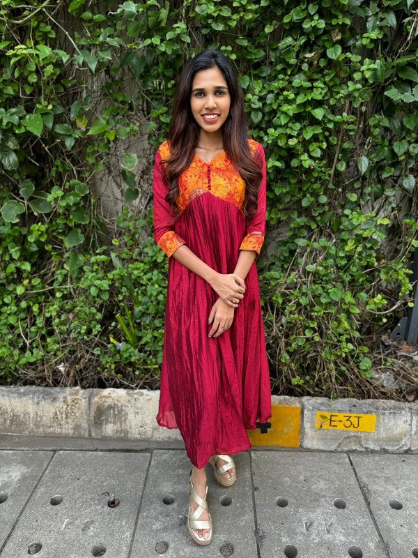 Nira Alia cut kurthi