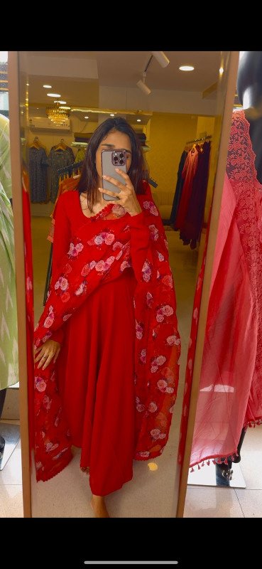 DAISY ANARKALI  WITH ORGANZA  DUPATTA